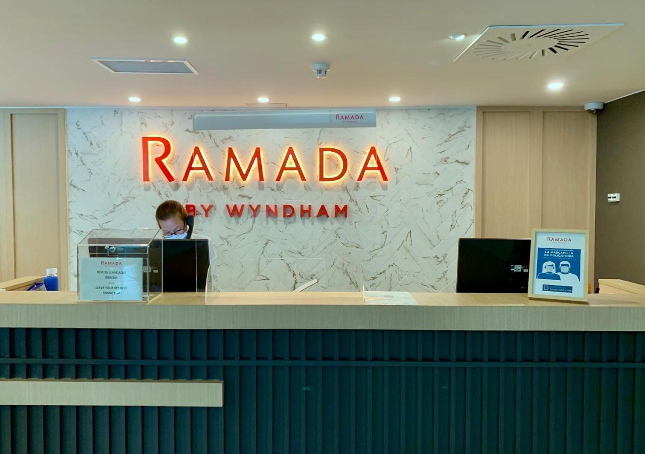 Ramada By Wyndham Valencia Almussafes Hotel Kültér fotó